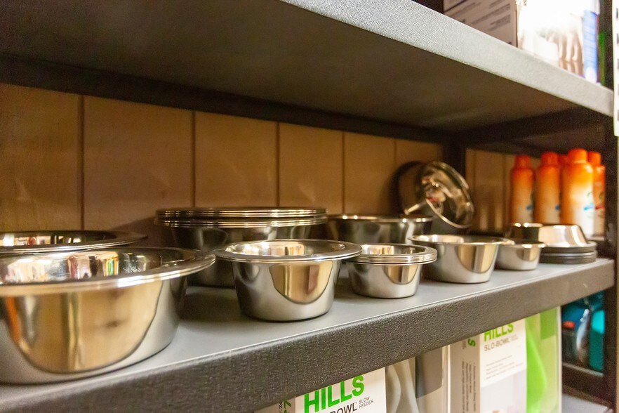 More Photos Of 461 NE Old Belfair Hwy, Belfair Storefront Retail Office For Sale