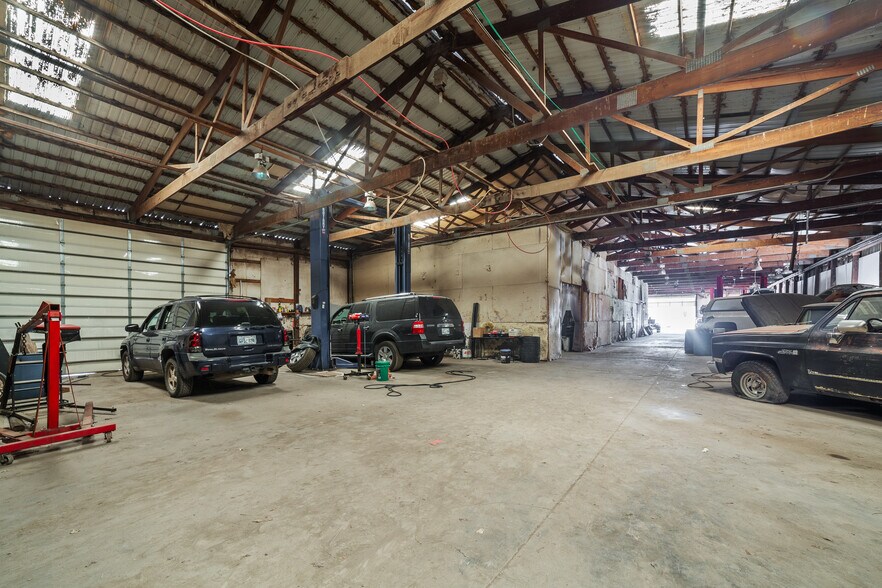 More Photos Of 15304 76th E Ave, Bixby Warehouse For Sale