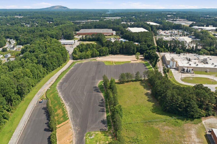 More Photos Of 6520 Marbut Rd, Lithonia Warehouse For Lease