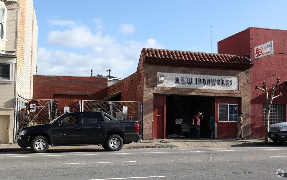 Primary Photo Of 1233-1237 Folsom St, San Francisco Service For Lease