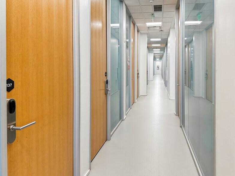 More Photos Of 4100 Market St, Huntsville Coworking Space