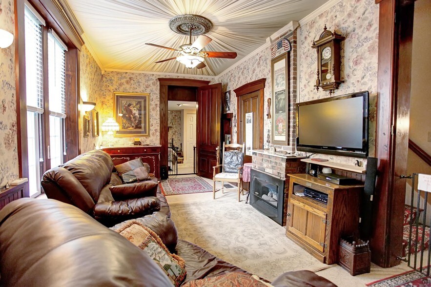 More Photos Of 80 W State St, Springboro Hospitality For Sale