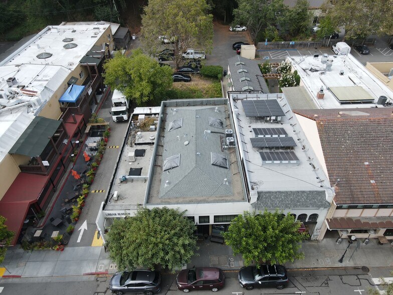More Photos Of 32 Miller Ave, Mill Valley Storefront For Lease