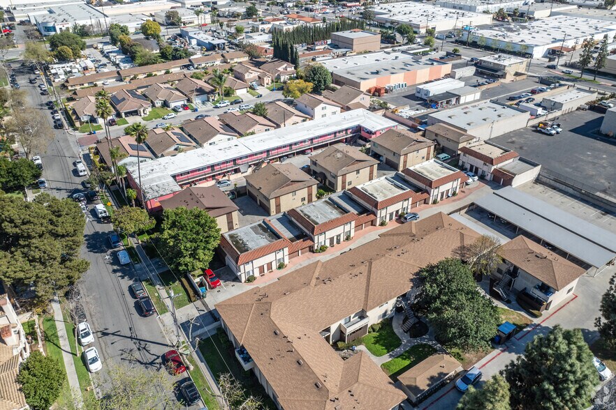 More Photos Of 7246 Petrol St, Paramount Apartments For Sale