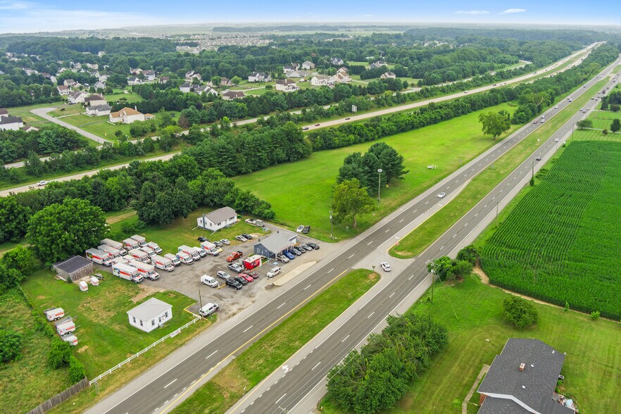 More Photos Of 2516-2518 N Dupont Pky, Middletown Freestanding For Sale