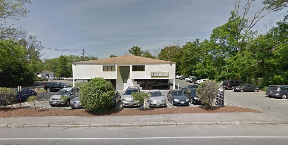 Primary Photo Of 179 Quincy St, Brockton Medical For Lease