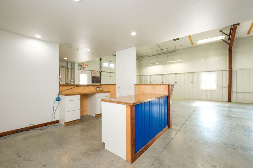 More Photos Of 3315 Harpine Highway, Rockingham Industrial For Sale