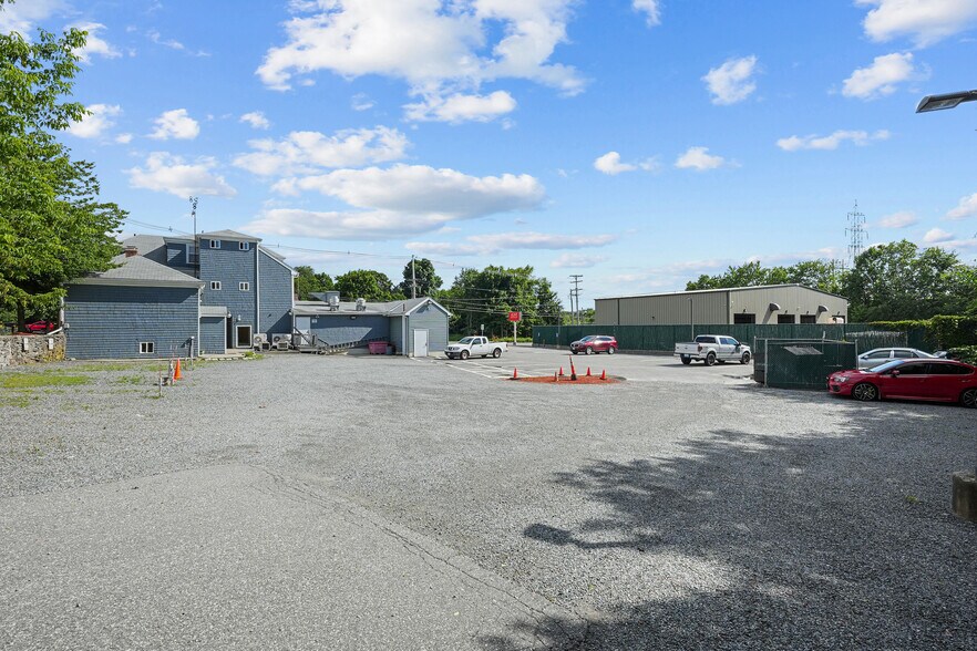 More Photos Of 569 Winthrop St, Rehoboth General Retail For Sale