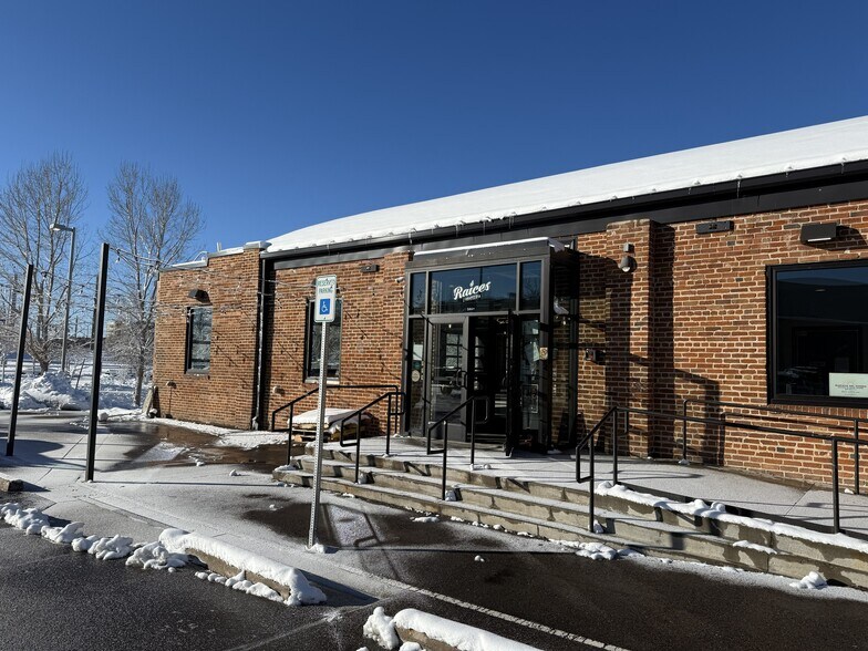 More Photos Of 2060 W Colfax Ave, Denver Freestanding For Lease