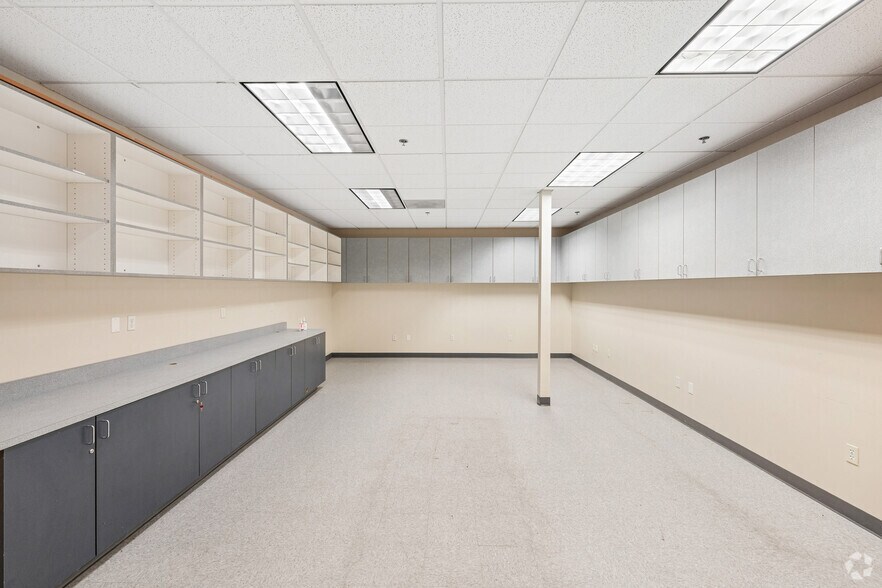 More Photos Of 11130 Sun Center Dr, Rancho Cordova Industrial For Sale