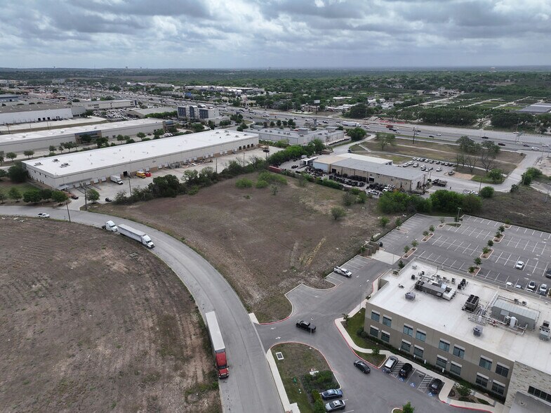 More Photos Of Verde Parkway, Schertz Land For Sale