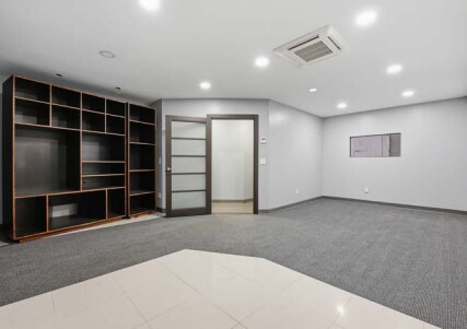More Photos Of 2128 Auto Park Way, Escondido Manufacturing For Sale