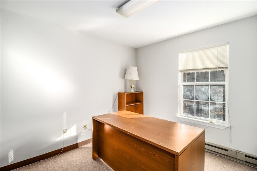 More Photos Of 219 Kent Rd, New Milford Office For Lease