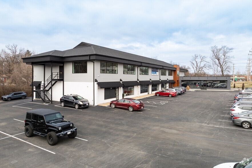 Primary Photo Of 3201-3229 S Brentwood Blvd, Webster Groves General Retail For Lease