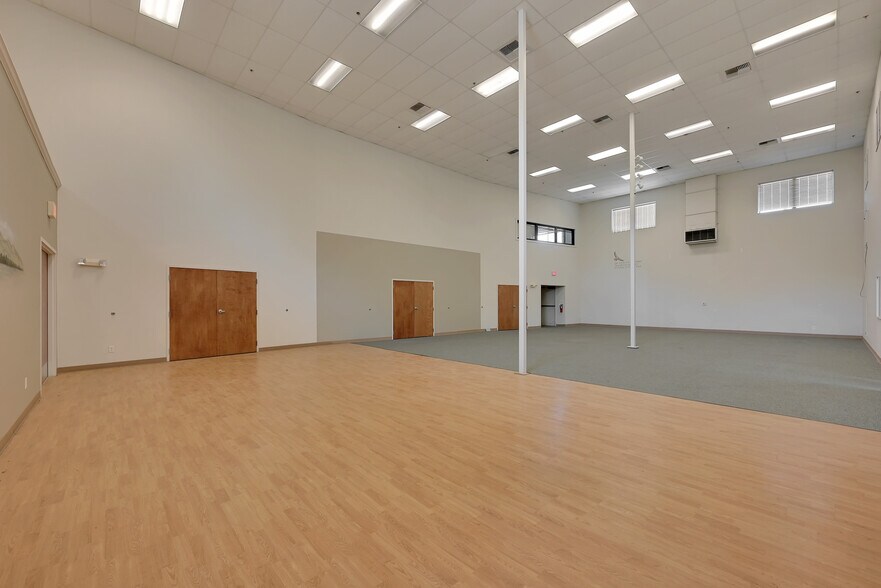 More Photos Of 103 D St, Marysville Office Residential For Sale
