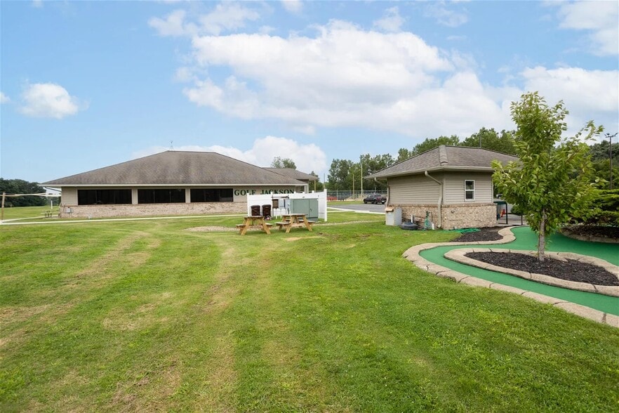 More Photos Of 3600 Wayland Dr, Jackson Golf Course Driving Range For Sale