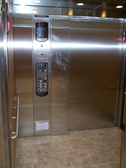 More Photos Of 1402 Park St, Alameda Office For Lease