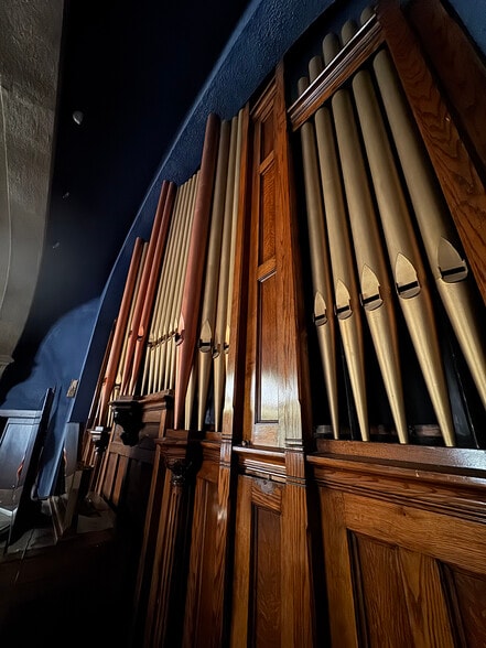 More Photos Of 400 Westinghouse Ave, Wilmerding Religious Facility For Sale