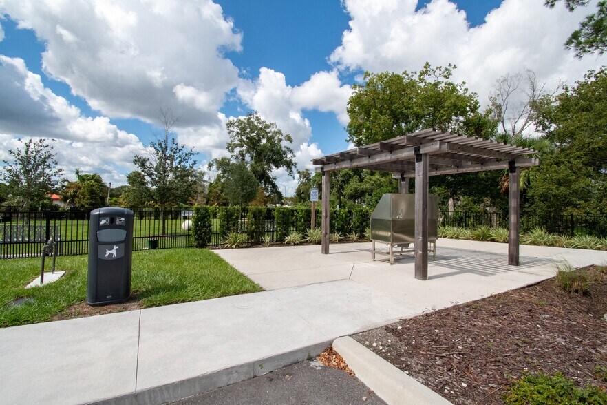 More Photos Of 234 E Mitchell Hammock Rd, Oviedo Apartments For Lease