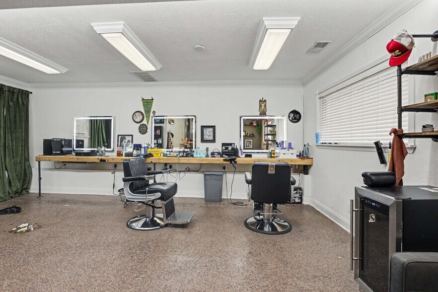 More Photos Of 3701 N Meridian Ave, Oklahoma City Office For Sale