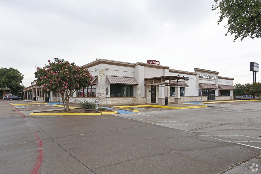 More Photos Of 501 W Belt-Line Rd, Richardson Unknown For Lease