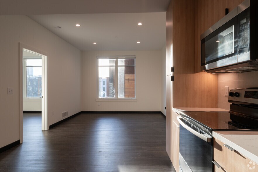 More Photos Of 1100 Michigan Ave, Buffalo Apartments For Lease