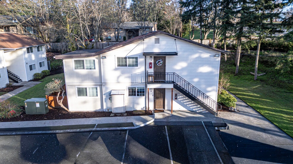 More Photos Of 2301 S 74th St, Tacoma Multifamily For Sale