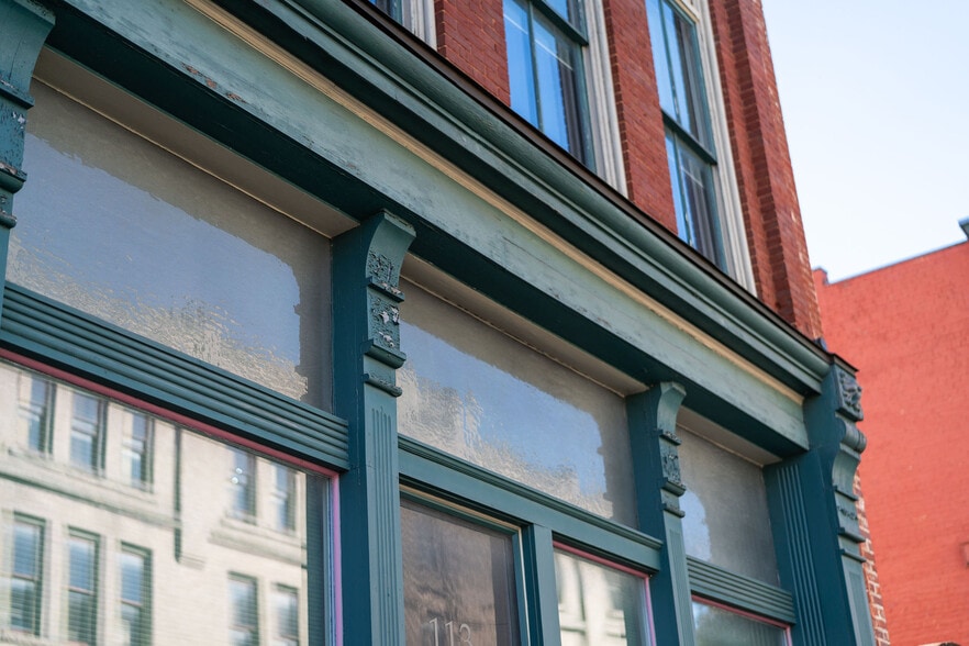 More Photos Of 111 S Augusta St, Staunton Storefront Retail Office For Sale