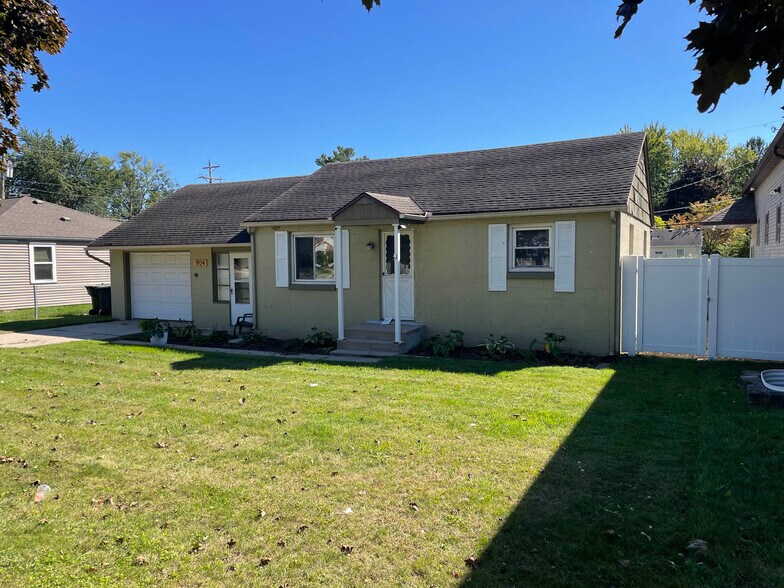 More Photos Of , South Bend Unknown For Sale