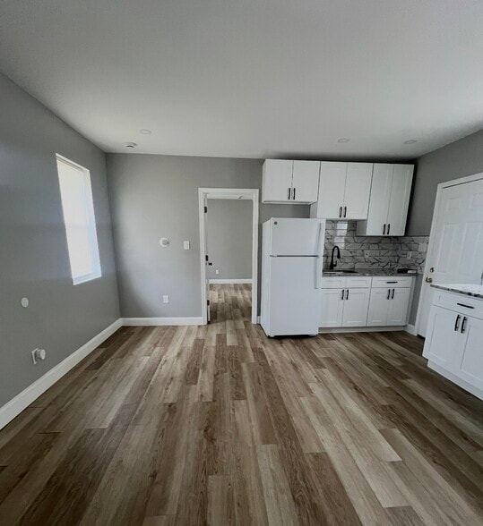 More Photos Of 202-206 Berbro Ave, Upper Darby Apartments For Sale
