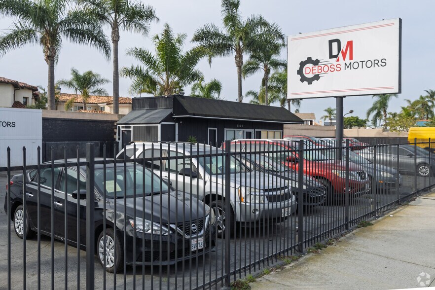 More Photos Of 3939 W Coast Hwy, Newport Beach Freestanding For Lease
