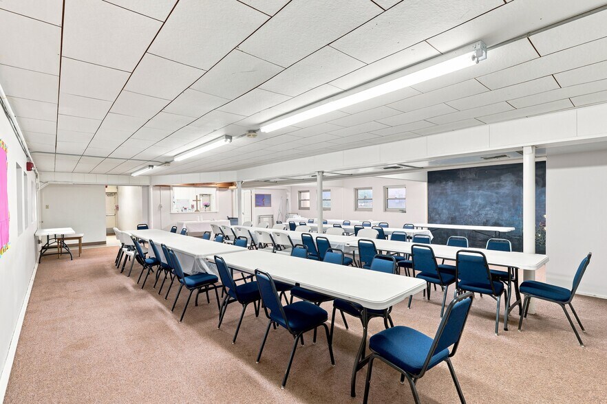 More Photos Of 2515 Austin Hwy, San Antonio Religious Facility For Sale