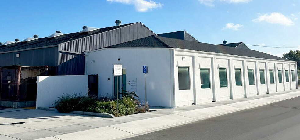 More Photos Of 111 S Maple Ave, South San Francisco Service For Lease