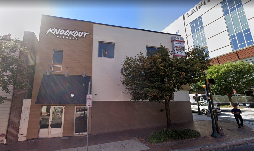 More Photos Of 321 York Rd, Towson Storefront Retail Office For Lease