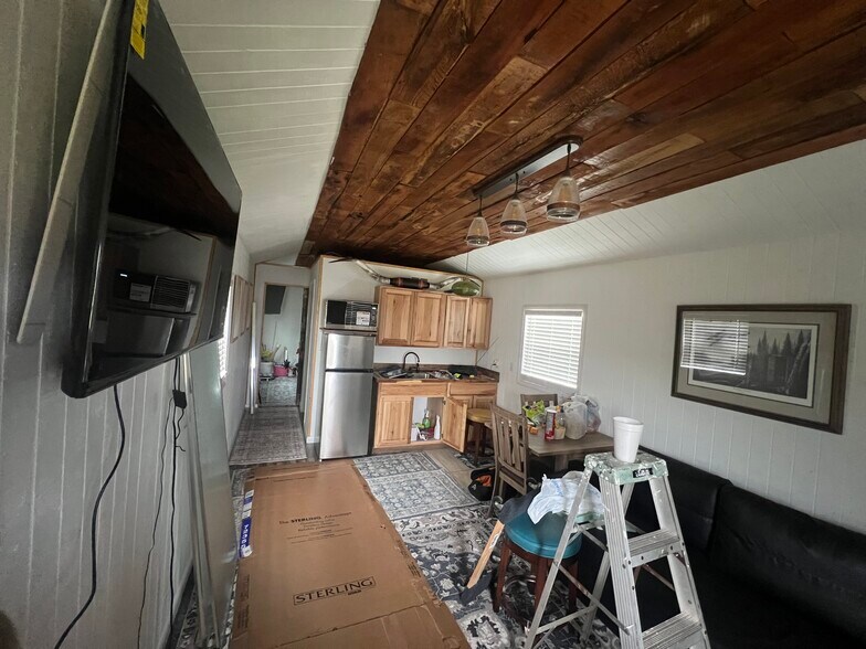 More Photos Of 4361 E Highway 3, Atoka Specialty For Sale