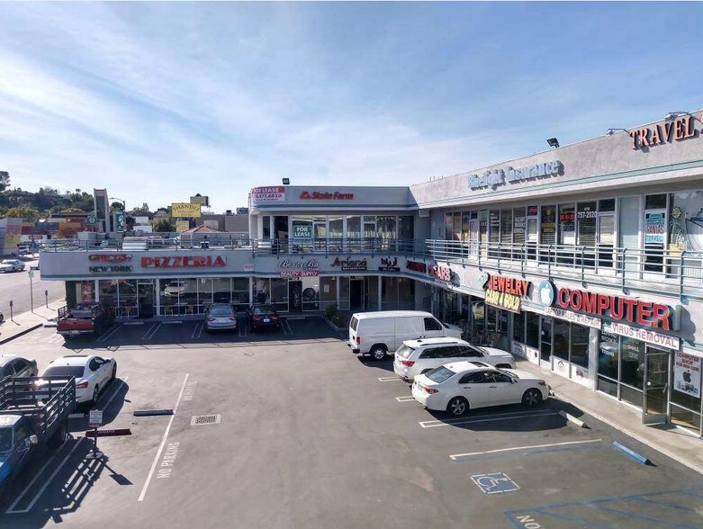 More Photos Of 19307-19327 Ventura Blvd, Tarzana Storefront Retail Office For Lease