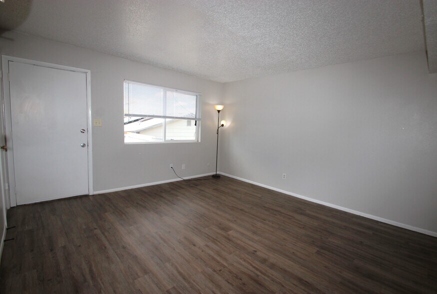 More Photos Of 1322 Arch St, Colorado Springs Apartments For Sale