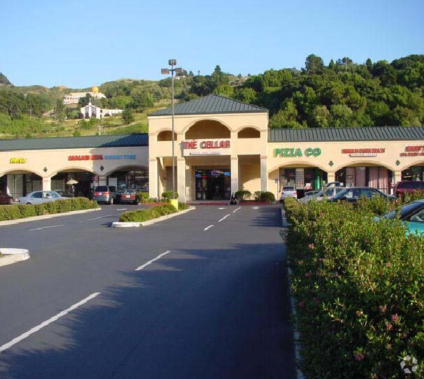 More Photos Of 3550 San Pablo Dam Rd, Richmond General Retail For Lease