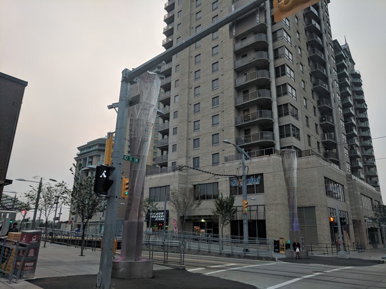 More Photos Of 683 10th St SW, Calgary Apartments For Sale