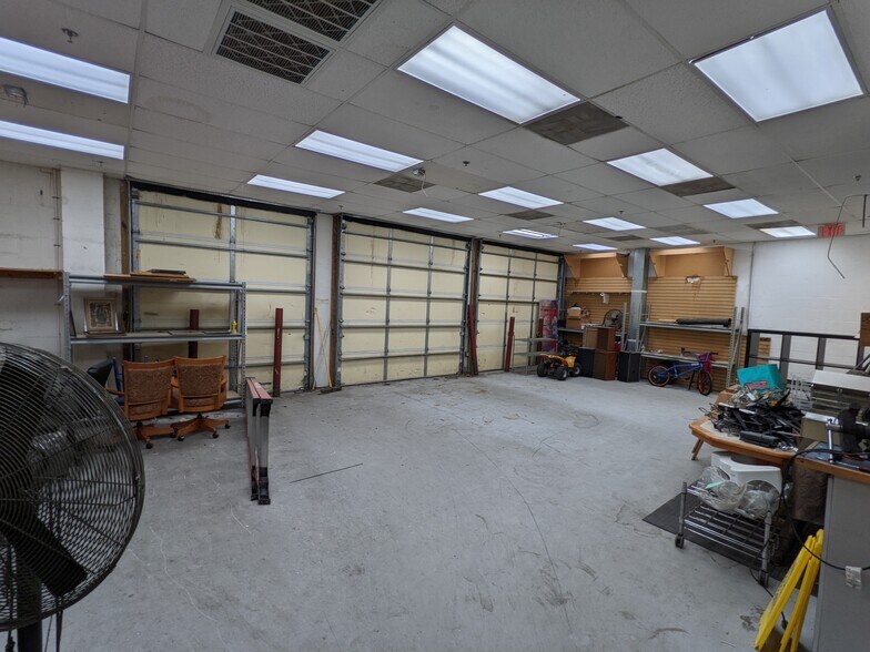 More Photos Of 614 E Altamonte Dr, Altamonte Springs Freestanding For Sale