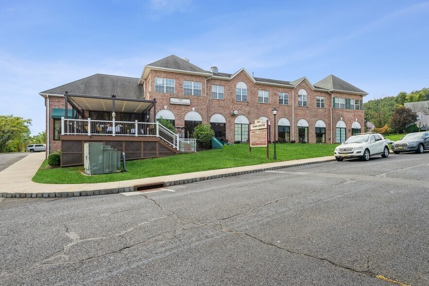 More Photos Of 63-A Mountain Blvd., Warren Medical For Lease