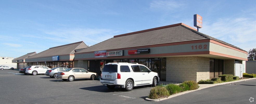 More Photos Of 1138-1162 S Main St, Manteca Freestanding For Lease