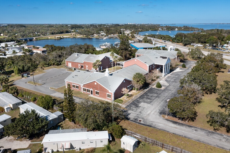 More Photos Of 4400 Dixie Hwy NE, Palm Bay Schools For Sale