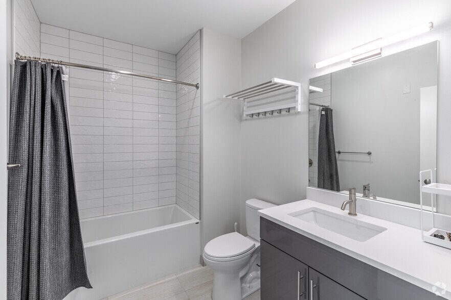 More Photos Of 18 High St, New Haven Apartments For Lease