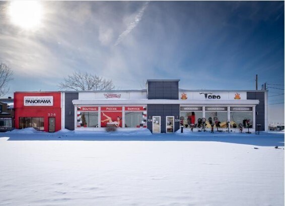 Primary Photo Of 320-326 Boul Monseigneur-Langlois, Salaberry-de-valleyfield General Retail For Lease
