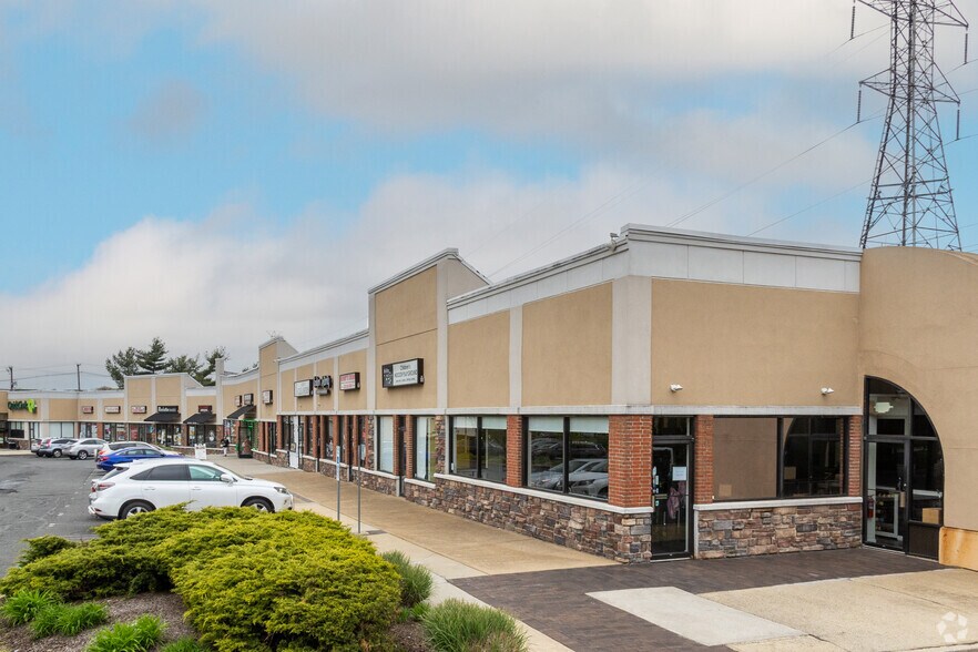 Primary Photo Of 881 Main St, Sayreville Freestanding For Lease