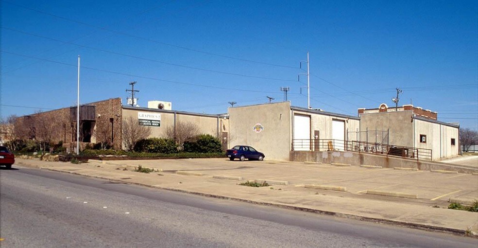 More Photos Of 507 S Main St, Fort Worth Flex For Sale