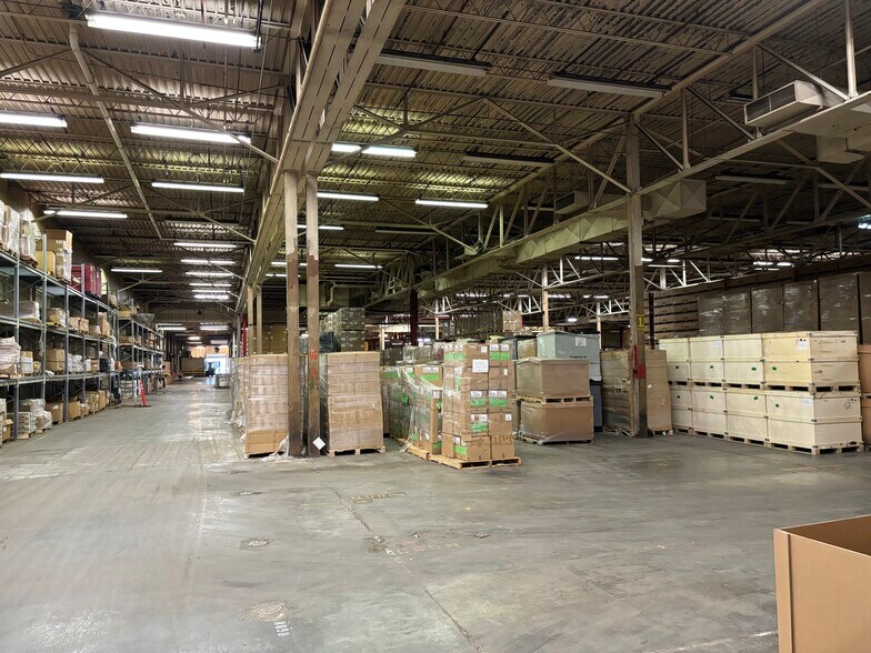 More Photos Of 4799 S Eason Blvd, Tupelo Distribution For Lease