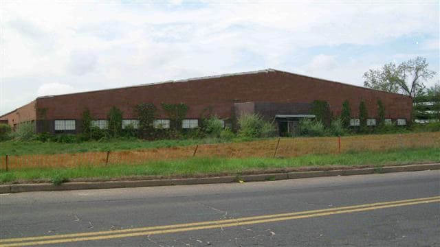 More Photos Of 222 McDermott Rd, North Haven Manufacturing For Sale