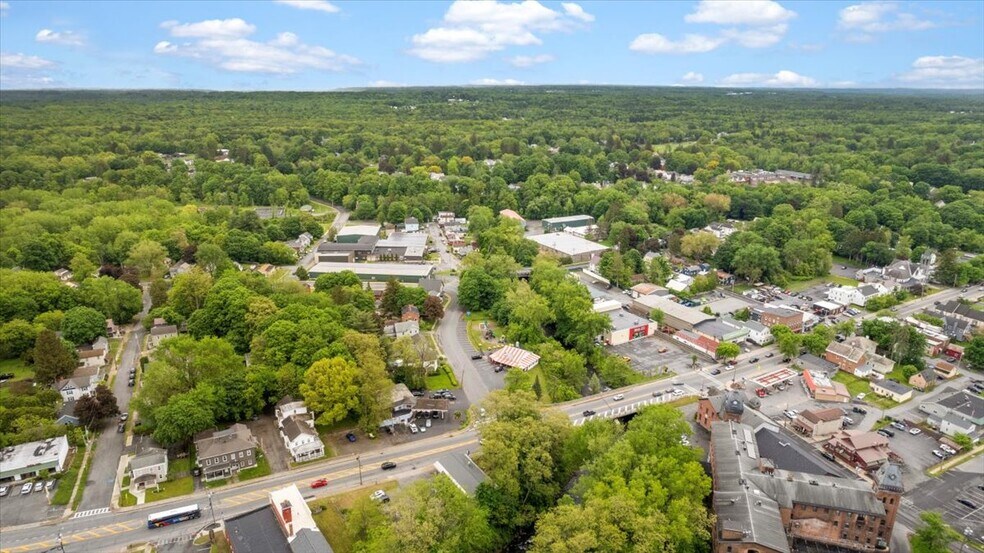 More Photos Of 303 Milton Ave, Ballston Spa General Retail For Sale